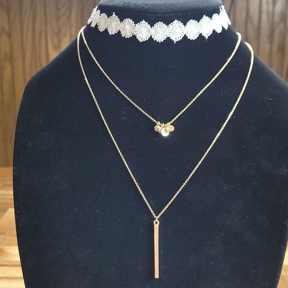 MIA Jewelry - MIA White Choker W/Gold Layered Bar Necklace